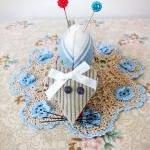 mouse pincushion with sweet..