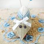 mouse pincushion with sweet..